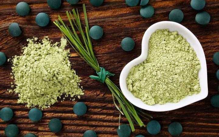 hlorella_spirulina