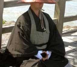 pxJapanese buddhist monk by Arashiyama cut